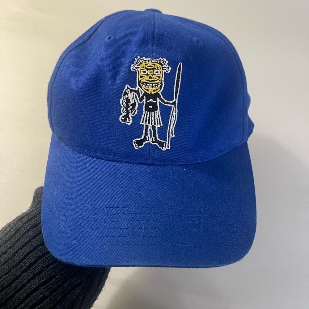 Wave worms fishing hat